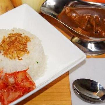 キムチと旨トロ牛すじカレー