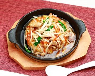 肉あんかけ炒飯 Meat Gravy Fried Rice