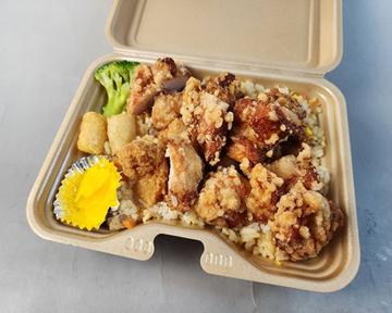 炒飯×とりの唐揚げ W