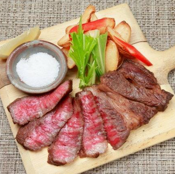 和牛カタロースステーキ ライス付きJapanese Beef Shoulder Steak
