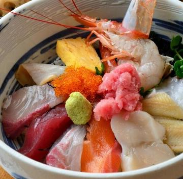 海鮮丼