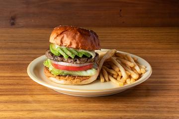 アボカドチーズバーガー