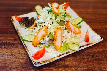 ロイヤルインスペシャルチキンサラダ/Riyal inn Special Chicken Salad
