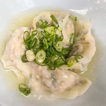 手作り海老水餃子