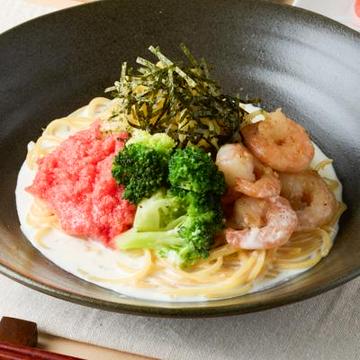 エビとブロッコリーのたらこクリームパスタ Shrimp ＆ Broccoli Tarako Cream Pasta