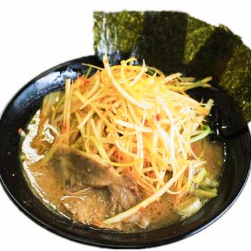白髪ネギラーメン