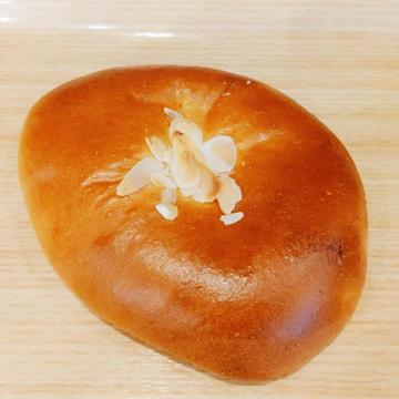 とろけるクリームパン
