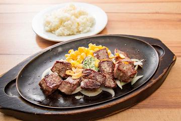 切り落とし国産牛ステーキ130g ライス付き