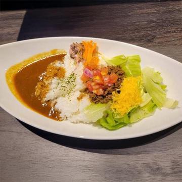 ハーフ&ハーフ【カレー、タコライス】