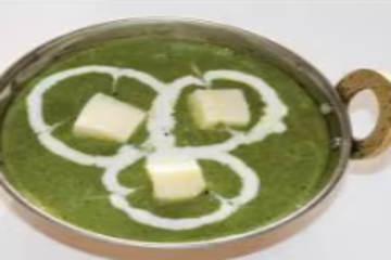 ほうれん草パニールカレーSpinach Paneer Curry