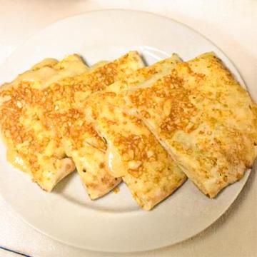 チーズナン(cheese nan)