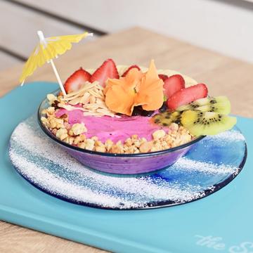 RED BOWL (ピタヤ)