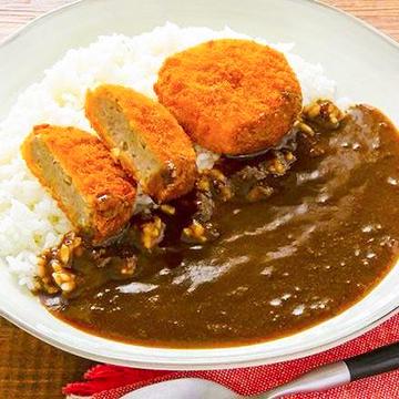 メンチカツカレー