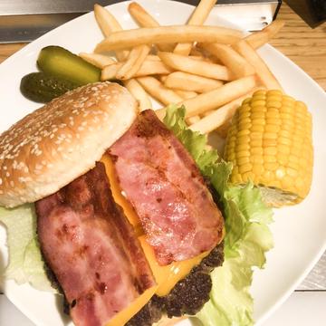 Bacon Cheese Burger ベーコンチーズバーガー