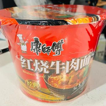 ビーフ油味中華カップ(康傅牛肉杯面)