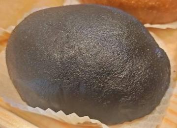 おばあちゃんの手握りおはぎ 【黒ごま】