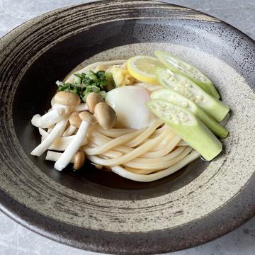 ねばねばぶっかけ讃岐うどん(冷)/Sanuki udon noodles with sticky rice and bukkake