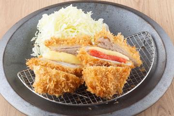 チーズ＆明太チーズ熟成重ねかつ相盛り弁当