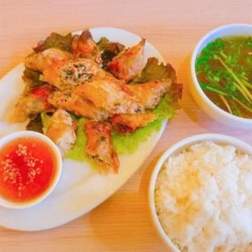 揚げ春巻き定食