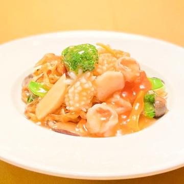 海鮮あんかけのかた焼き伊府麺