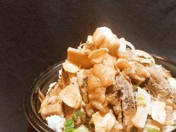 にんにく不使用 豚骨醤油背脂丼ぶり