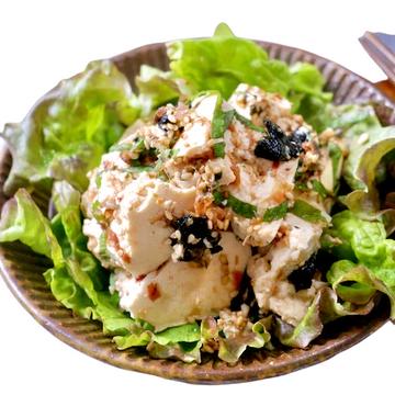 豆腐サラダ