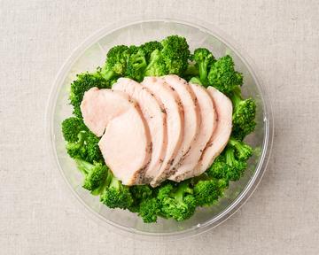 ブロッコリーとチキンの筋肉サラダ Muscle Salad with Broccoli & Chicken