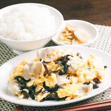 キクラゲ、豚肉、玉子炒め定食