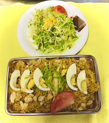 チキンビリヤニとサラダ/chicken Biryani with salad
