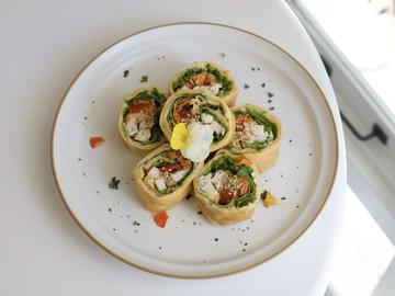 塩麹の鶏ハム×お野菜のクレープ