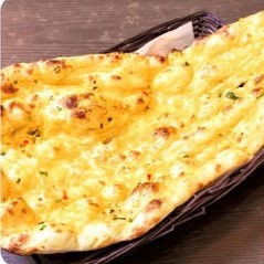 ガーリックナン Garlic nan