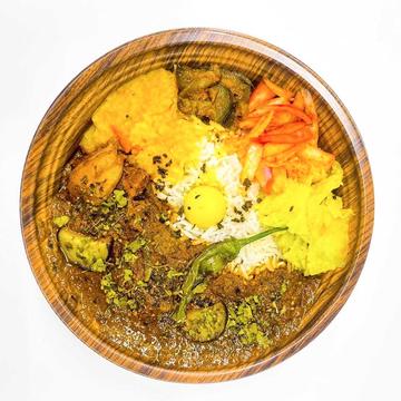 A:チキンとマメのカレー