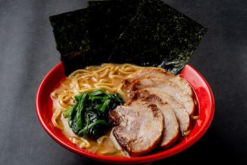 醤油豚骨チャーシューメン