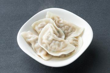 水餃子(5個)