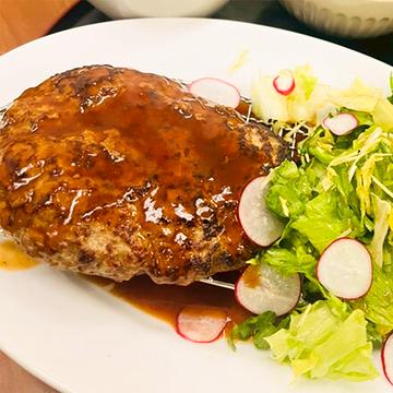 ハンバーグ定食