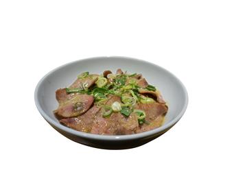 牛タンどんぶり