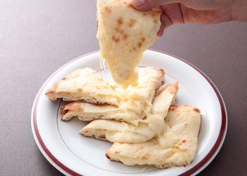 チーズナン、 Cheese Nan