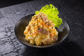 自家製ペッパーポテトサラダ