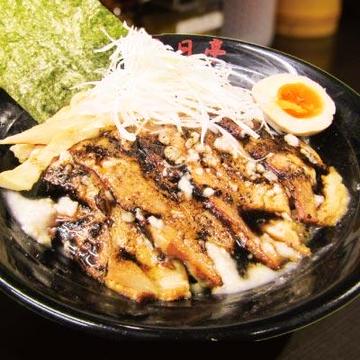 炙りとん黒油そば