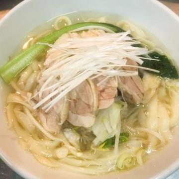 鶏肉麺 (鶏肉面)