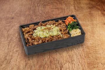 国産牛カルビ重(ねぎ塩)