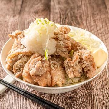 メガ盛りおろしからあげ丼