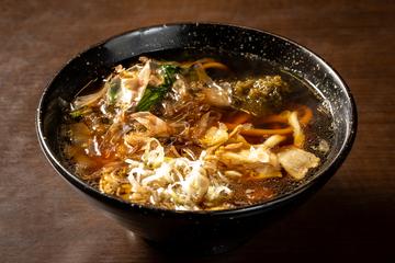 かすうどん(温)