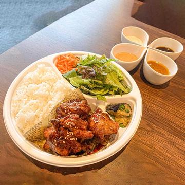 【甘辛ダレ】からあげ・Salada BOX
