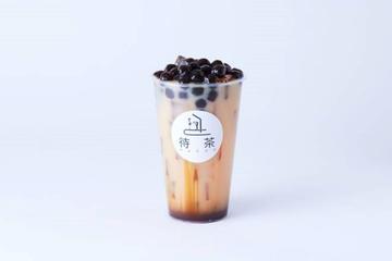 沖縄黒糖タピオカミルクティーBrown Sugar Milk Tea (Mサイズ)