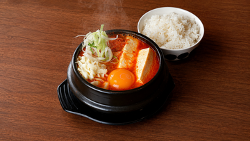 チーズキムチスンドゥブ