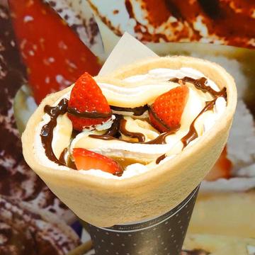 苺カスタードチョコ生クリーム