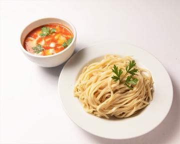 完熟トマトのつけ麺(太麺・平打麺)
