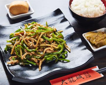 青椒肉絲お弁当(青椒肉便当)