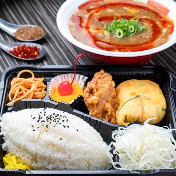 酸辣湯定食